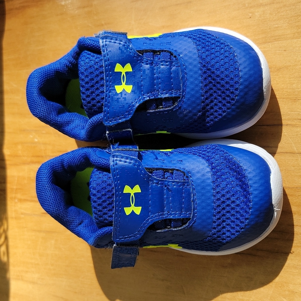 Under Armour Surge 2